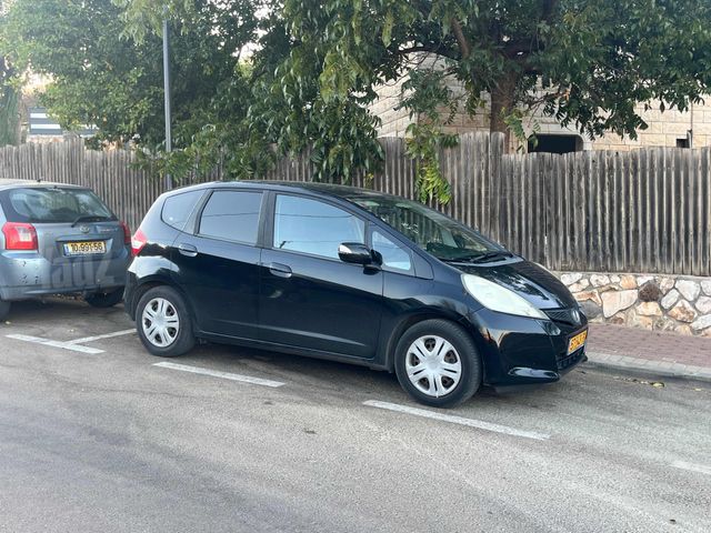 מודעת רכב הונדה ג'אז 