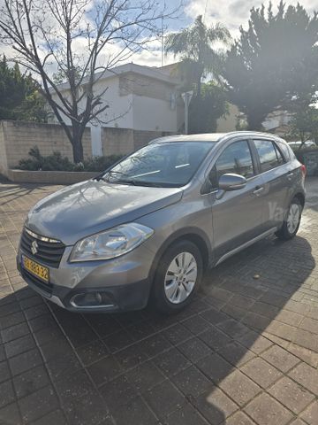 מודעת רכב סוזוקי קרוסאובר