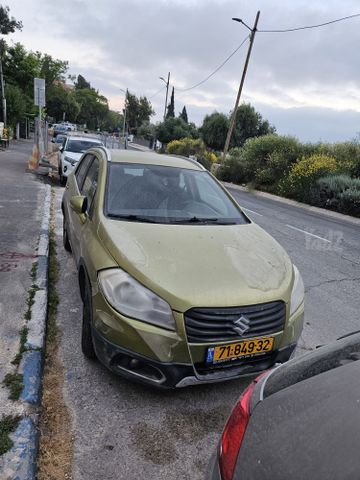 מודעת רכב סוזוקי קרוסאובר