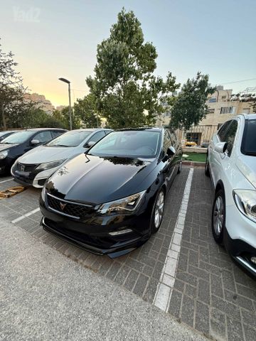 מודעת רכב סיאט לאון