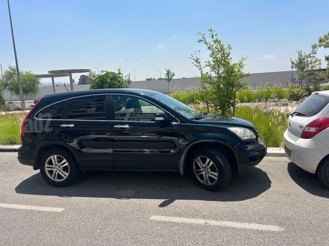 מודעת רכב הונדה CR-V