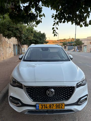 מודעת רכב אם ג'י EHS PHEV
