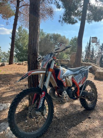מודעת רכב KTM Enduro EXC 250