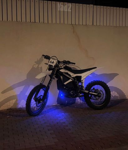 מודעת רכב סורון ULTRA BEE T
