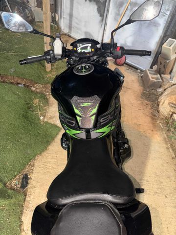 מודעת רכב קאוואסאקי Z900