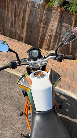 מודעת רכב KTM Duke