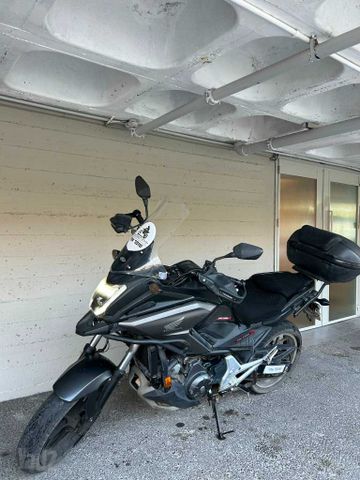 מודעת רכב הונדה NC750X
