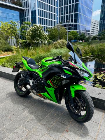 מודעת רכב קאוואסאקי נינג'ה 650