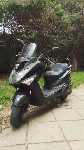 מודעת רכב סאן יאנג ג'וי רייד 125