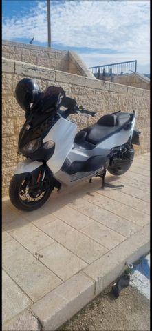 מודעת רכב סאן יאנג TL500