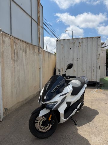 מודעת רכב סאן יאנג ג'ט איקס 125