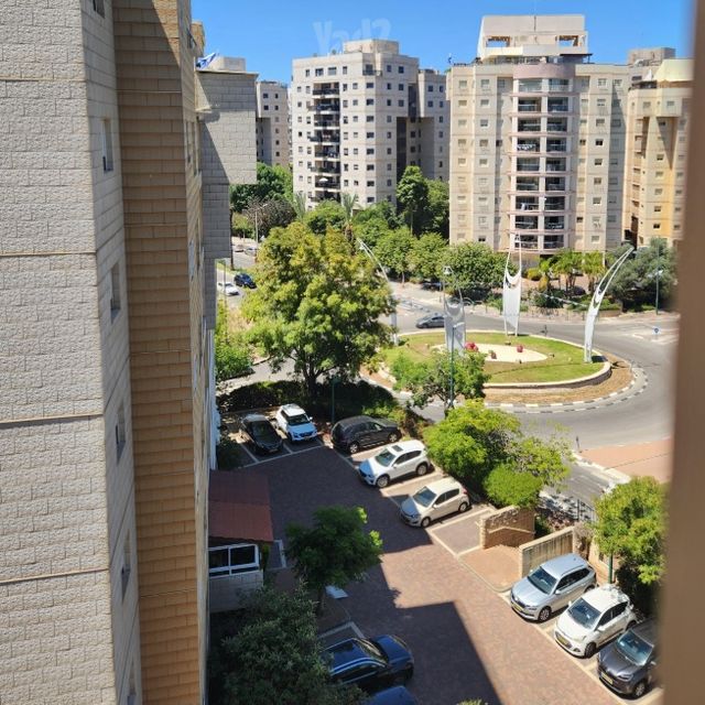 דרך דגניה 37