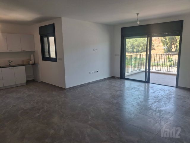 תמונה 3 של דירת 5 חדרים להשכרה בירושלים
