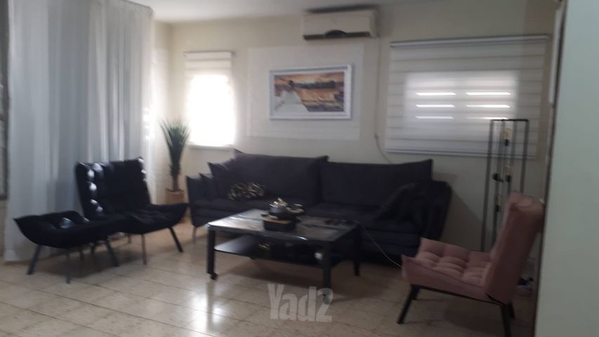גבע 24