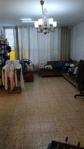 דירה, נחלת יצחק, תל אביב יפו