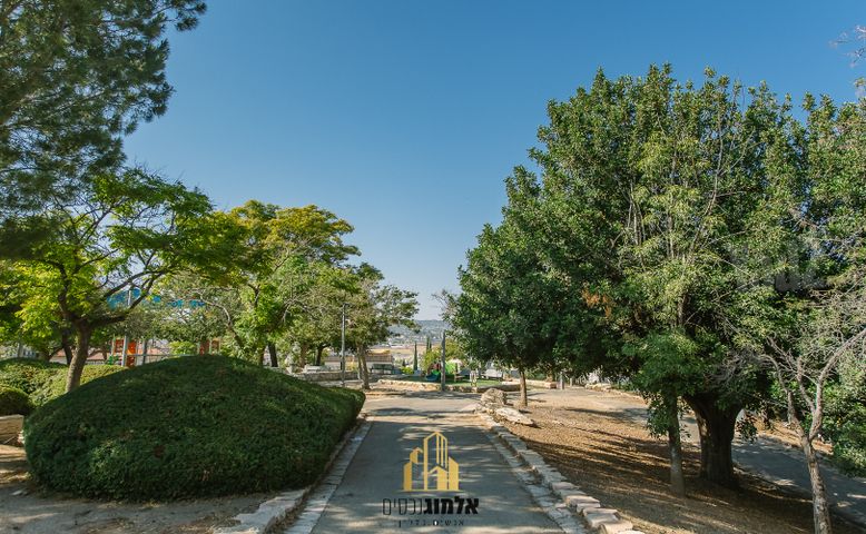 בית פרטי/ קוטג' למכירה בבית שמש (תיווך) — 5