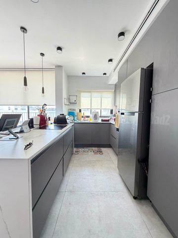דירה להשכרה בתל אביב יפו (תיווך) — 2