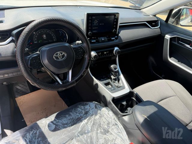 מודעת רכב טויוטה RAV4 1