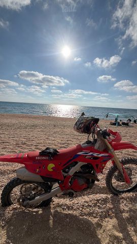 מודעת רכב הונדה CRF450R