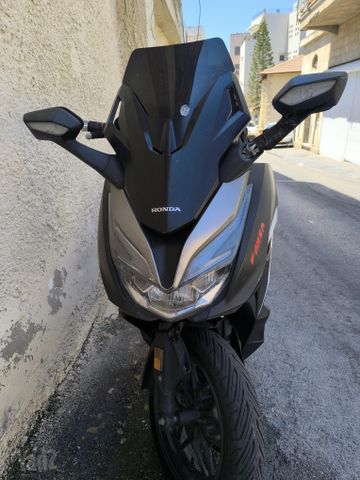מודעת רכב הונדה FORZA350