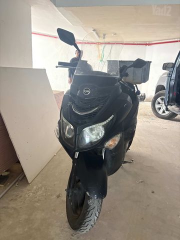 מודעת רכב סאן יאנג ג'וי רייד 200