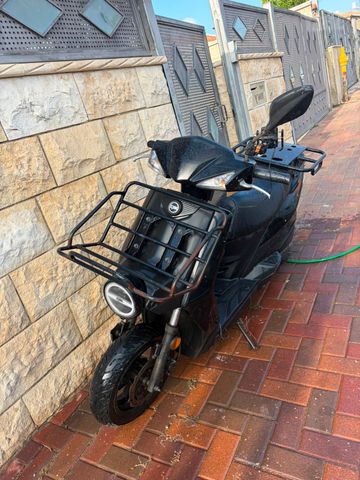 מודעת רכב סאן יאנג אחר