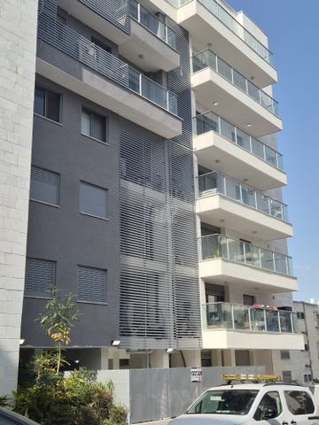 מטולה 15