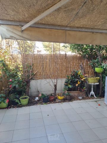 הנביאים 62