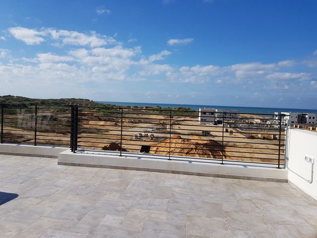 החצב 15