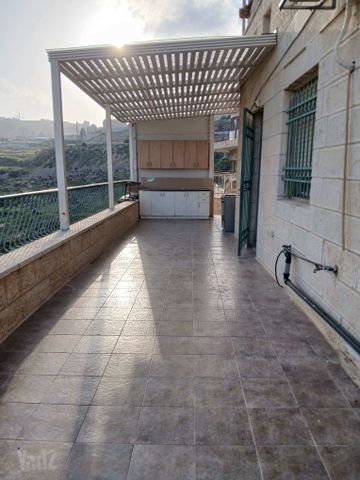 דירה להשכרה בירושלים — 5