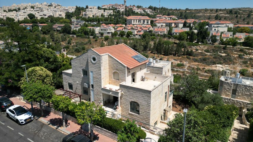 אלה 