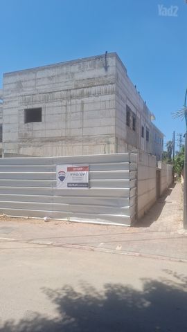 תורה ועבודה 5