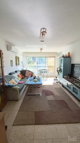 דירה למכירה בירושלים (תיווך) — 2