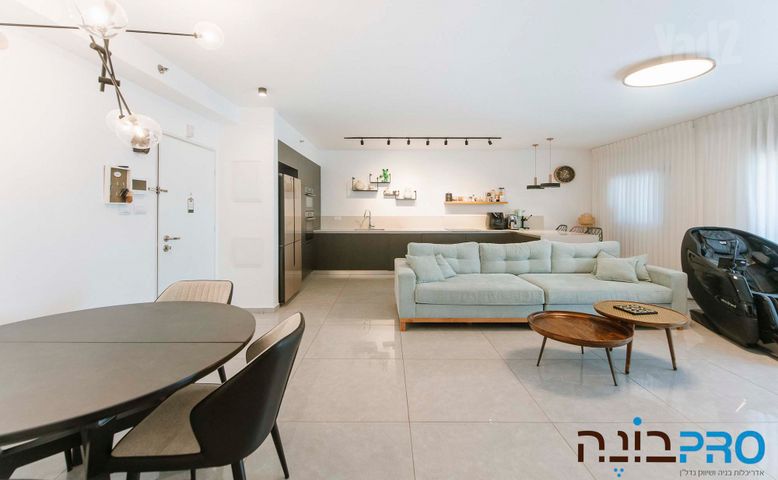 שדרות האלונים 