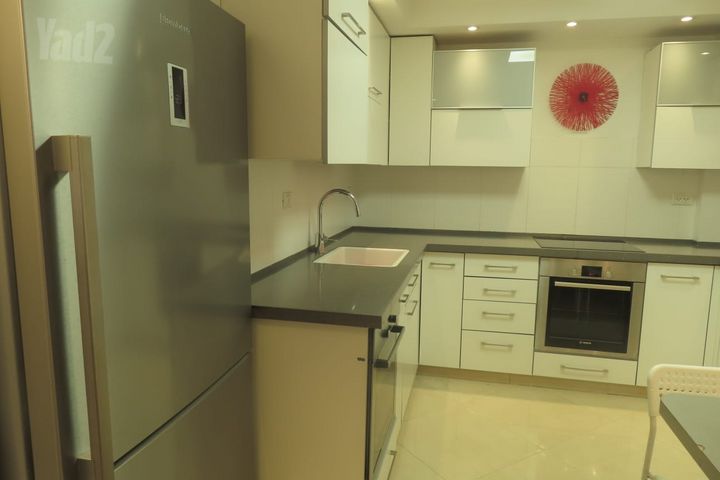 דירה למכירה בירושלים (תיווך) — 3