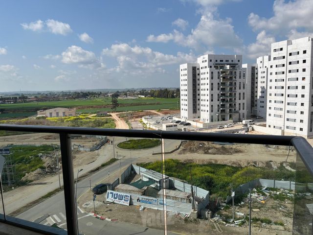 דירה, כרמי הנדיב, אחוזת רוטנר, קרית מלאכי