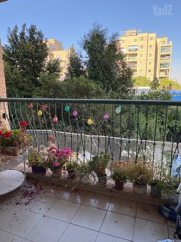 דירה למכירה בירושלים (תיווך) — 2