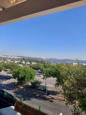 דירה, מבשרת ציון