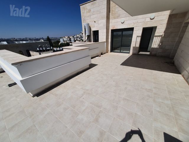 דירה להשכרה בירושלים (תיווך) — 2