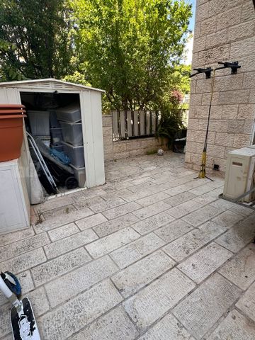 תמונה 7 של דירת 4 חדרים להשכרה בירושלים