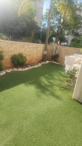 האוניה 