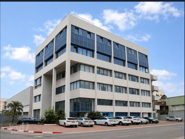 משרדים, פתח תקווה