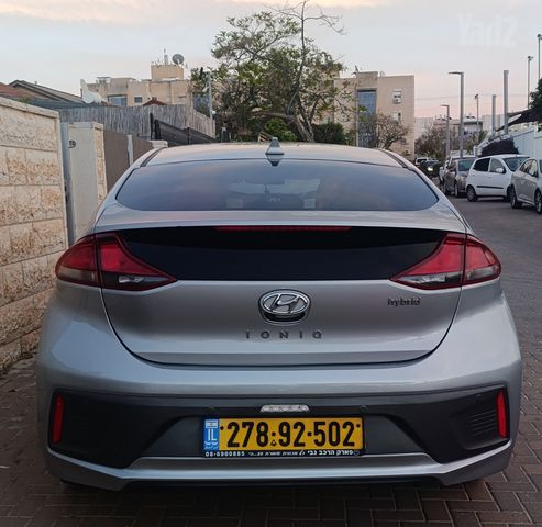 מודעת רכב יונדאי איוניק