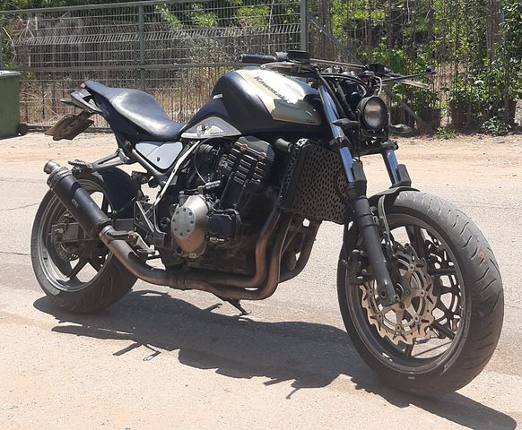 מודעת רכב קאוואסאקי Z750R
