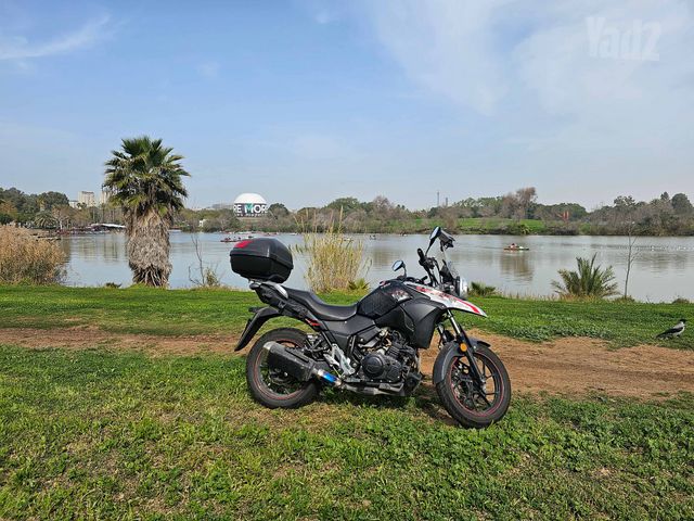 מודעת רכב סוזוקי וי-סטרום 250