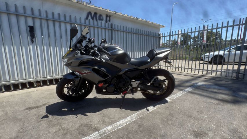 מודעת רכב קאוואסאקי נינג'ה 650