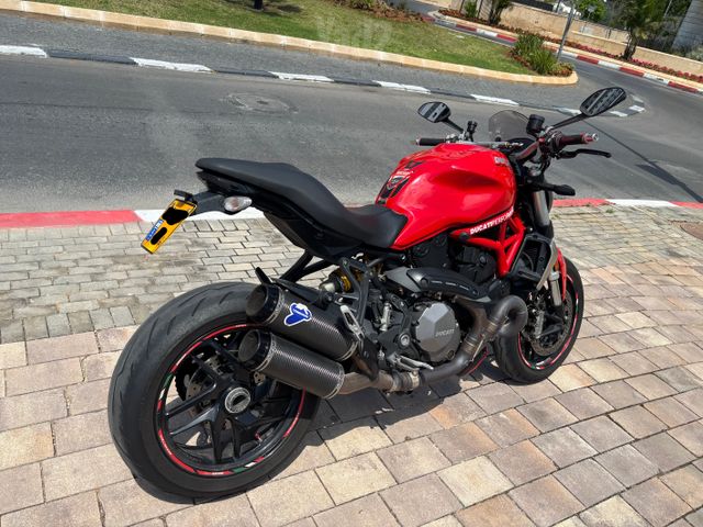 מודעת רכב דוקאטי מונסטר 1200