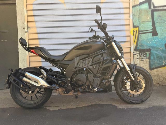 בנלי 502C