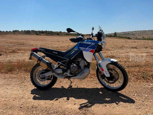 אפריליה Aprilia Tuareg 660