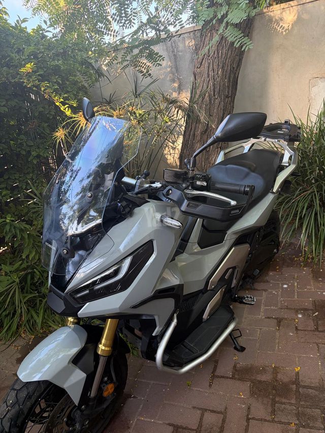 הונדה ADV 750 H